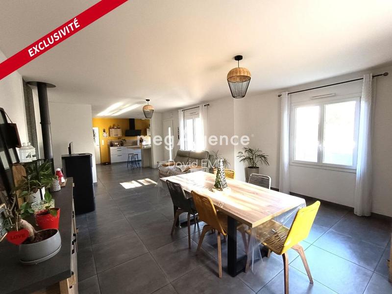 Maison traditionnelle - 95 m² - 5 pièces