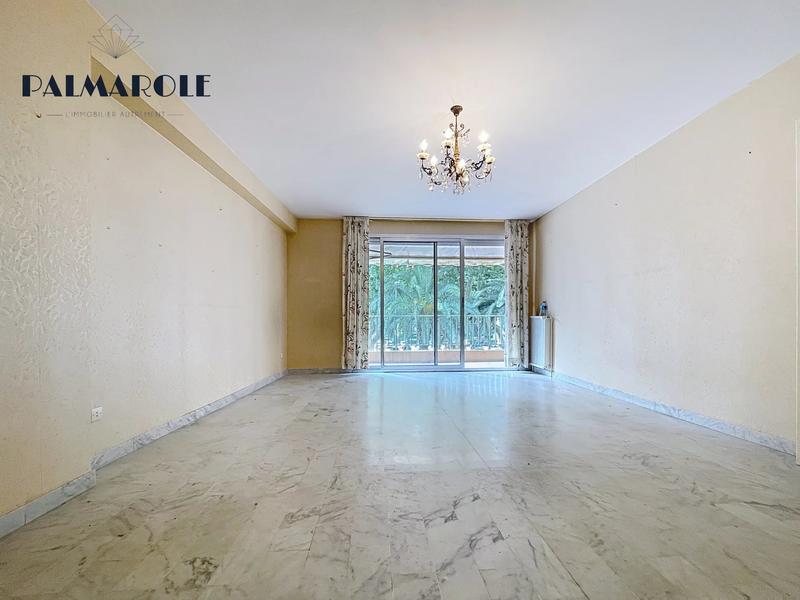 Appartement - 93 m² - 4 pièces