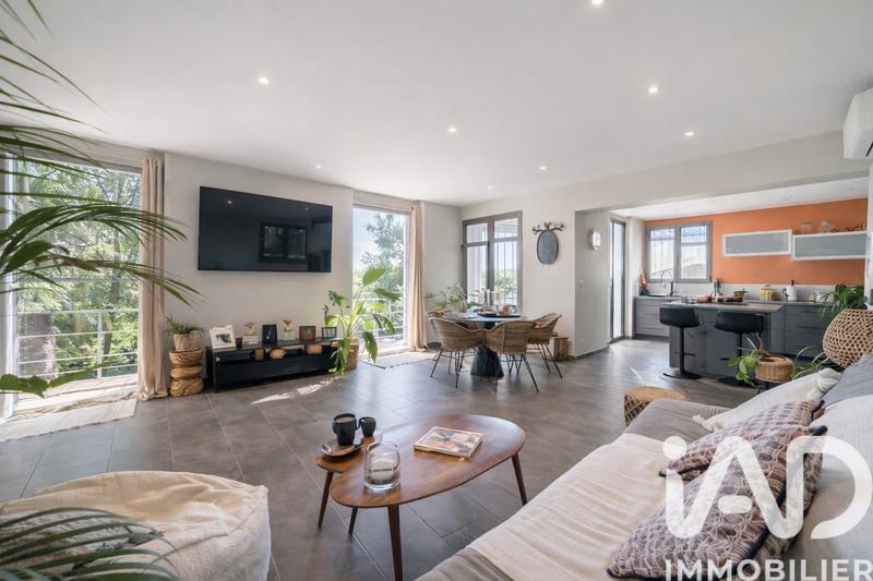 Maison de maîtres - 111 m² - 4 pièces