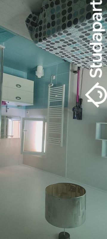 Chambre - 13 m² - 1 pièce