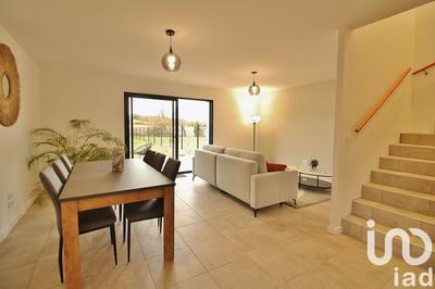 Maison - 96 m² - 4 pièces