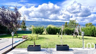 Maison - 135 m² - 5 pièces