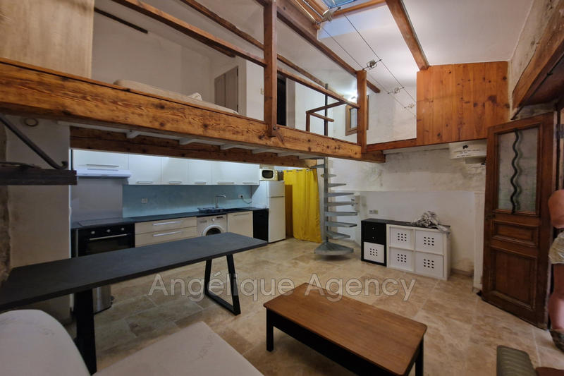 Maison - 27 m² - 2 pièces