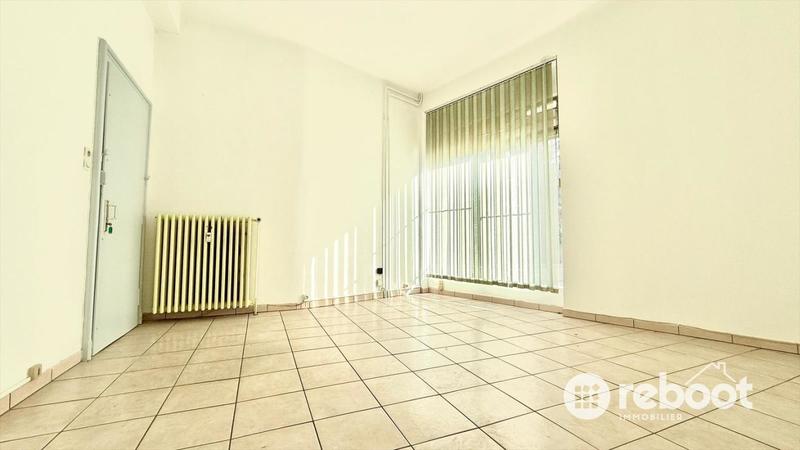 Local commercial - 60 m²