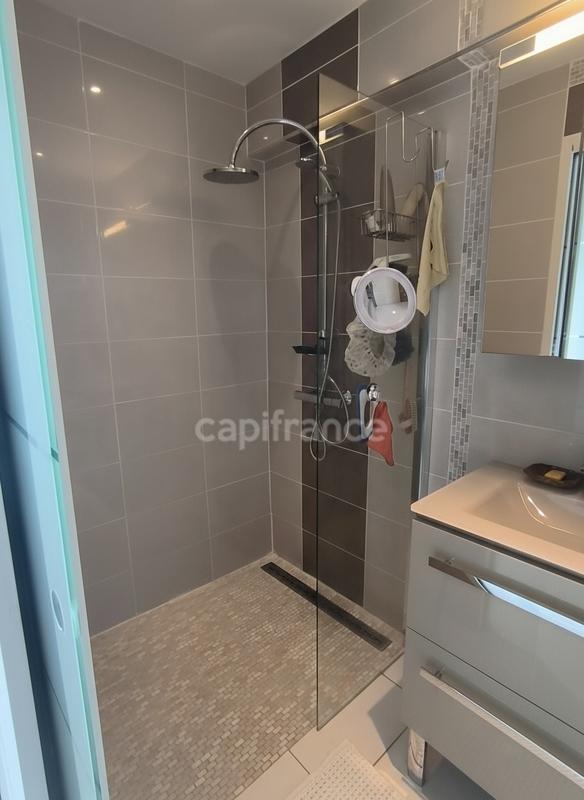 Maison - 176 m² - 5 pièces