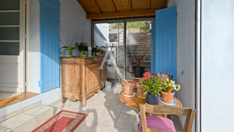 Maison - 100 m² - 6 pièces