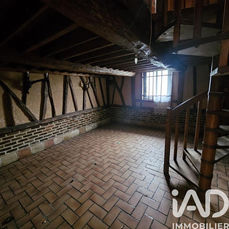 Maison - 330 m² - 9 pièces