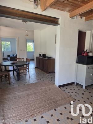 Maison - 102 m² - 4 pièces