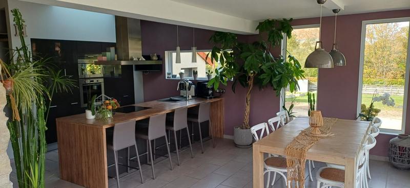 Maison - 152 m² - 6 pièces