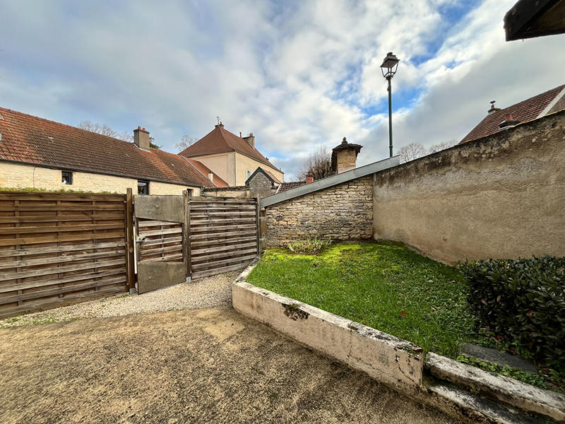 Maison - 81 m² - 4 pièces