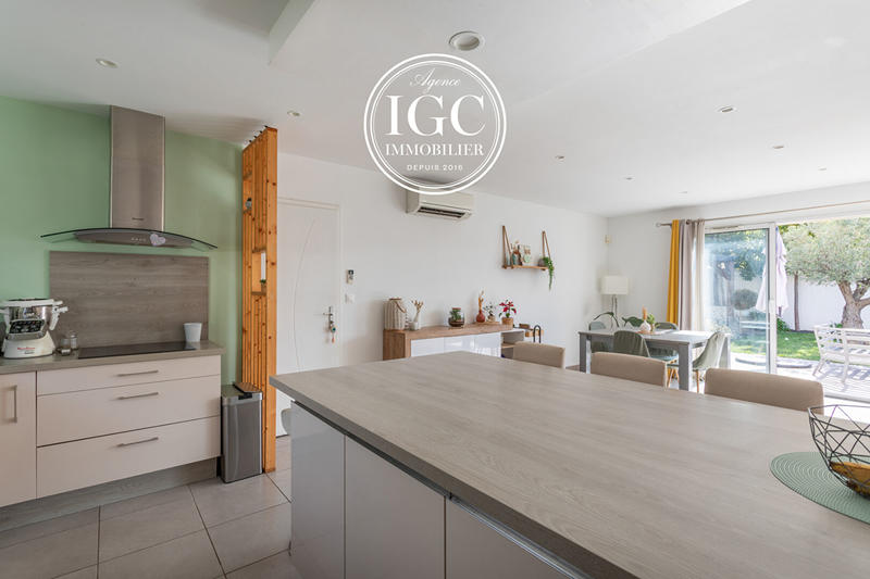 Maison - 110 m² - 5 pièces