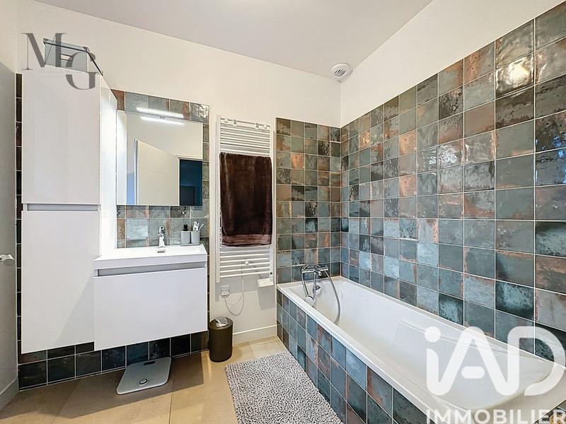 Maison - 108 m² - 4 pièces