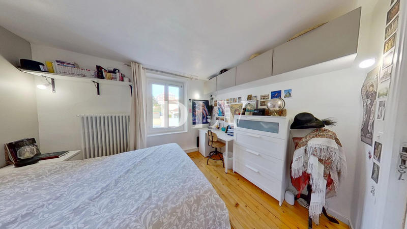 Maison - 74 m² - 4 pièces