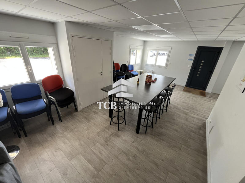 Local d'activités - 2 088 m²