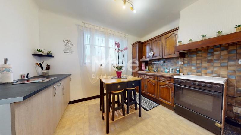 Maison - 110 m² - 4 pièces