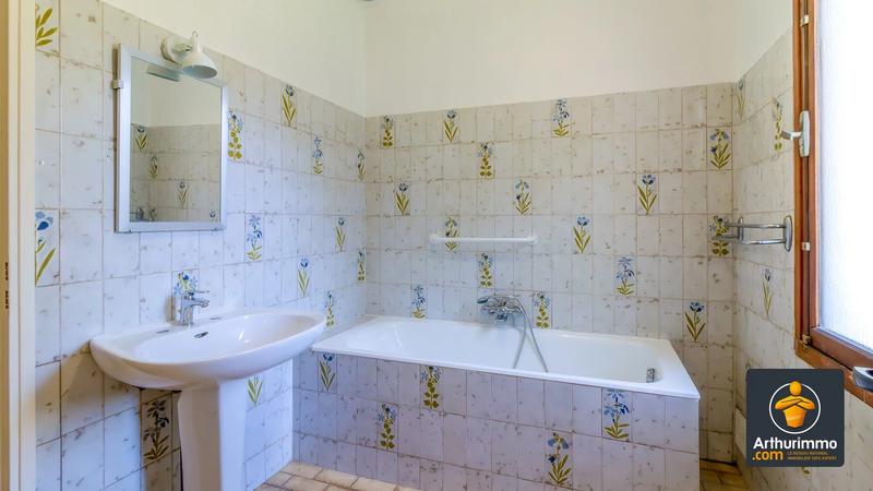 Maison - 170 m² - 7 pièces