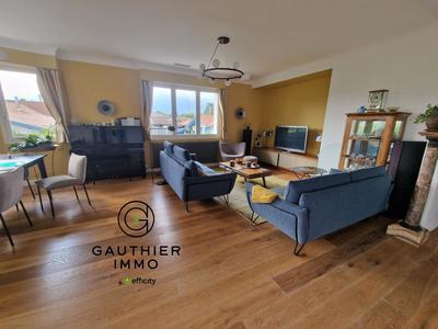 Maison - 182 m² - 6 pièces