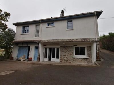 Maison - 115 m² - 6 pièces