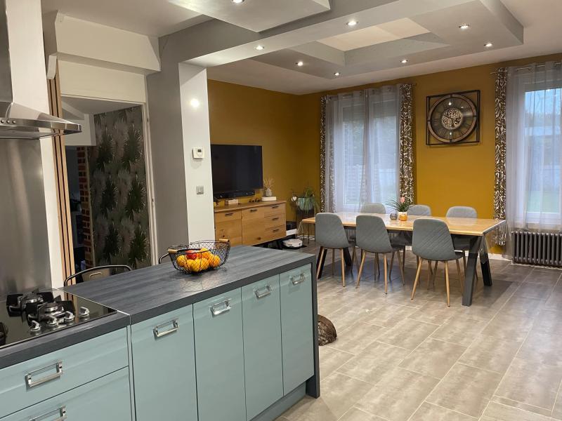 Maison - 96 m² - 4 pièces