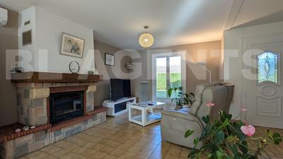 Maison traditionnelle - 126 m² - 7 pièces