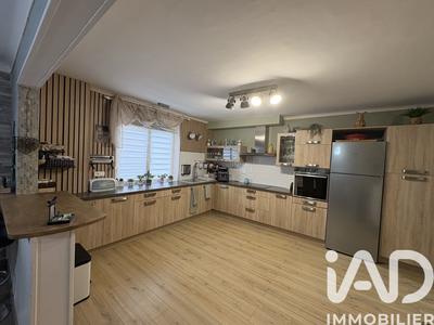 Maison - 157 m² - 7 pièces