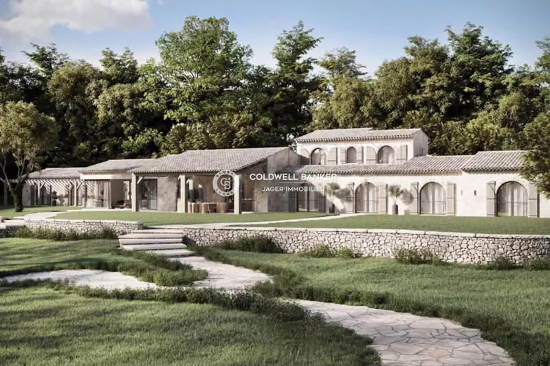 Propriété - 780 m² - 8 pièces