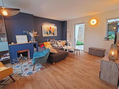 Maison de ville - 135 m² - 7 pièces