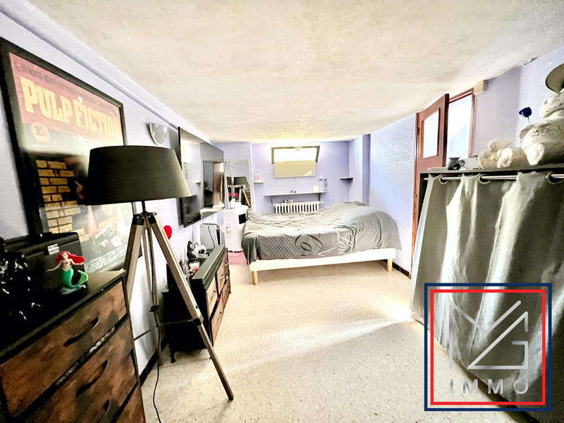 Appartement - 82 m² - 4 pièces