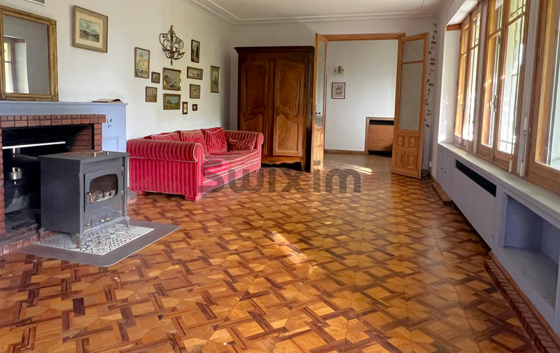 Villa - 320 m² - 12 pièces