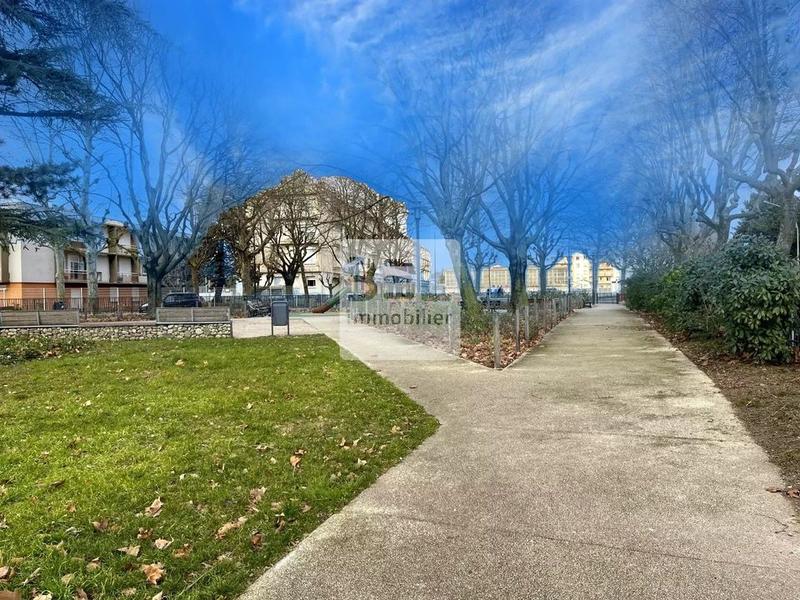 Appartement - 76 m² - 4 pièces