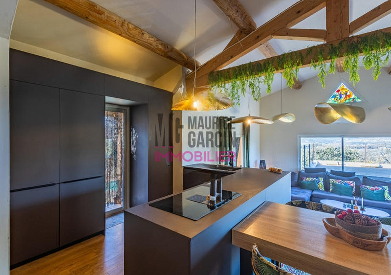 Maison - 114 m² - 4 pièces