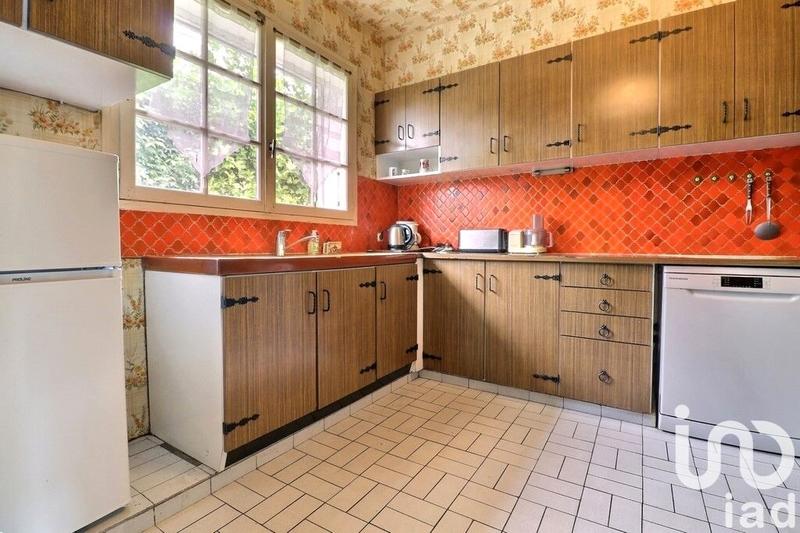 Maison - 170 m² - 9 pièces