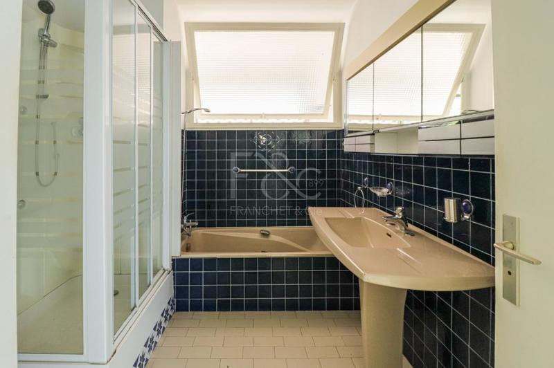 Appartement - 104 m² - 4 pièces