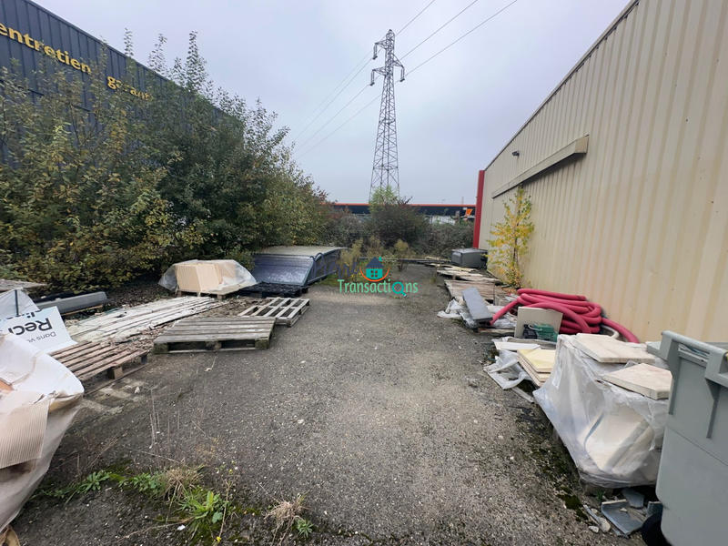 Local commercial - 170 m² - 2 pièces