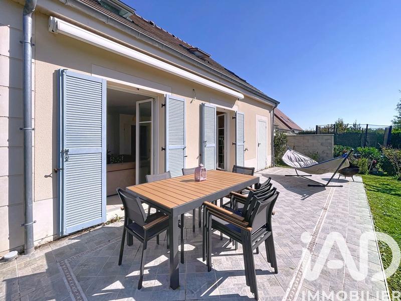 Maison - 105 m² - 5 pièces