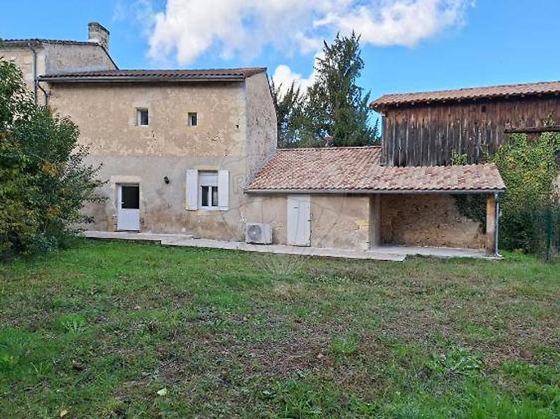 Maison de village - 83 m² - 3 pièces