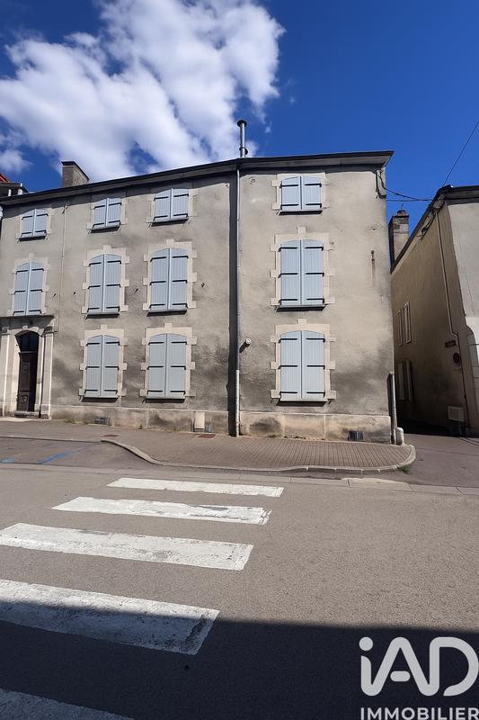 Maison de ville - 286 m² - 8 pièces