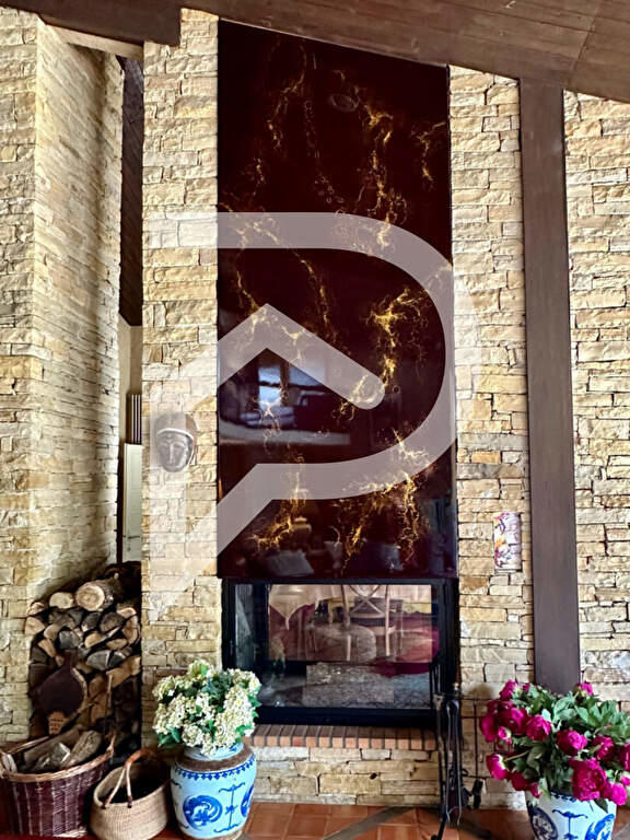 Villa - 290 m² - 8 pièces