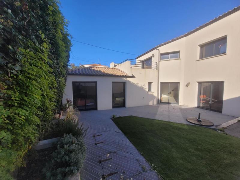 Maison - 156 m² - 7 pièces