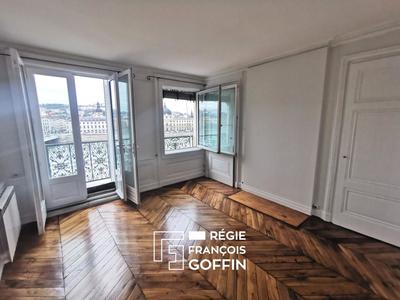Appartement - 83 m² - 4 pièces