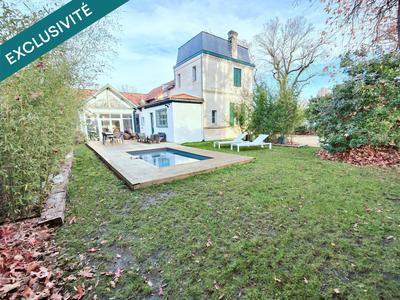 Maison de maîtres - 175 m² - 6 pièces