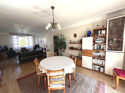 Maison - 167 m² - 7 pièces