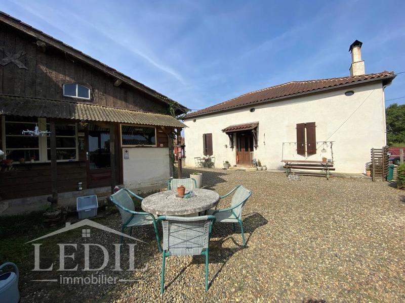 Maison de village - 88 m² - 4 pièces