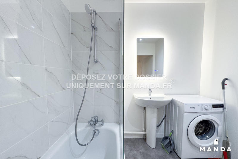 Chambre - 10 m² - 4 pièces