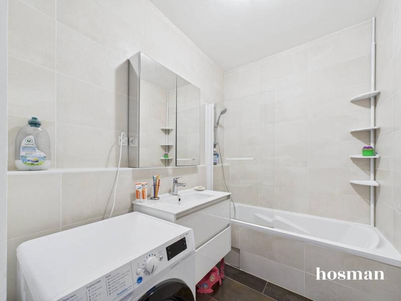 Appartement - 94 m² - 4 pièces