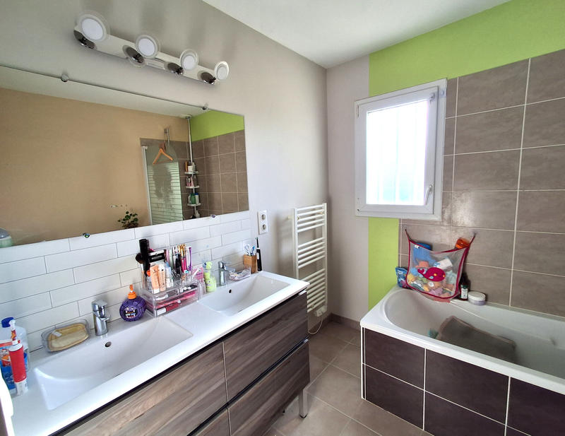 Maison - 103 m² - 5 pièces