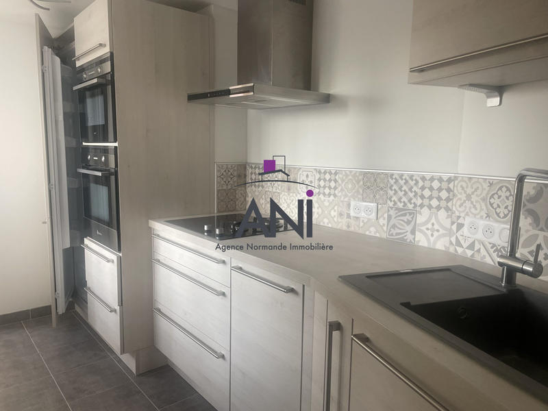 Appartement - 105 m² - 4 pièces