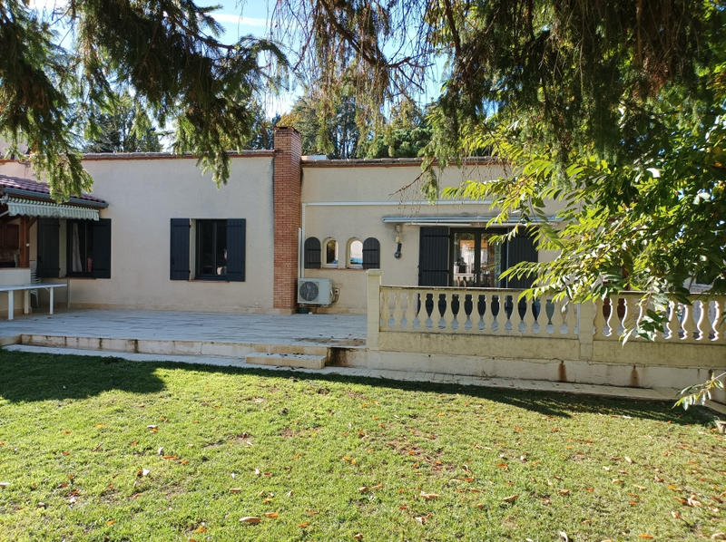 Maison - 140 m² - 5 pièces
