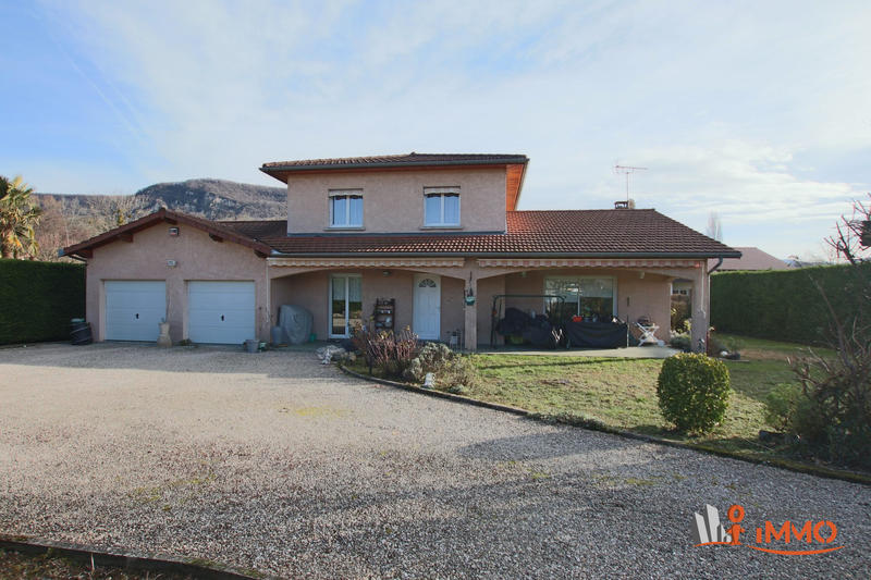 Villa - 120 m² - 5 pièces