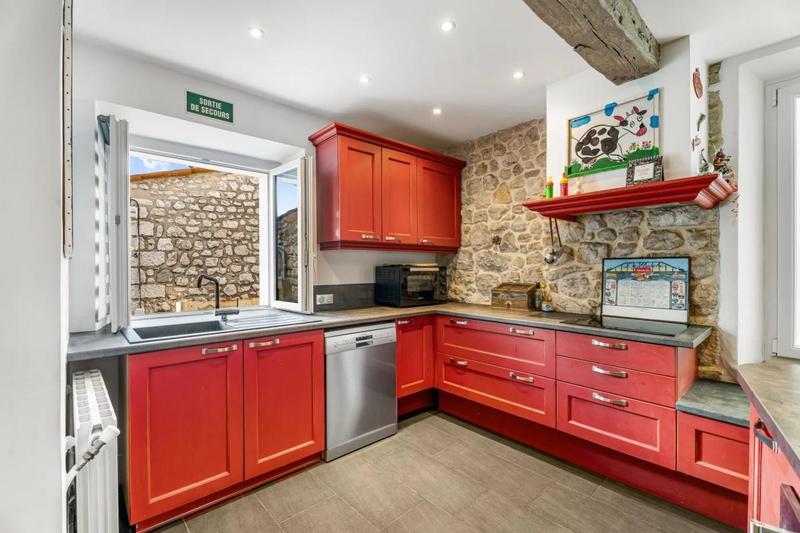 Appartement - 90 m² - 3 pièces